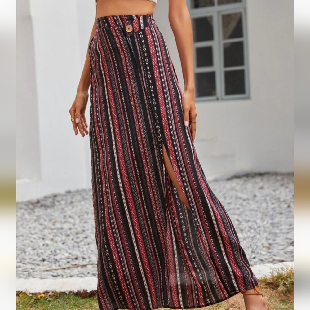 Stripped Geo Print Split Thigh Skirt